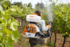 SR 450 BACKPACK SPRAYER