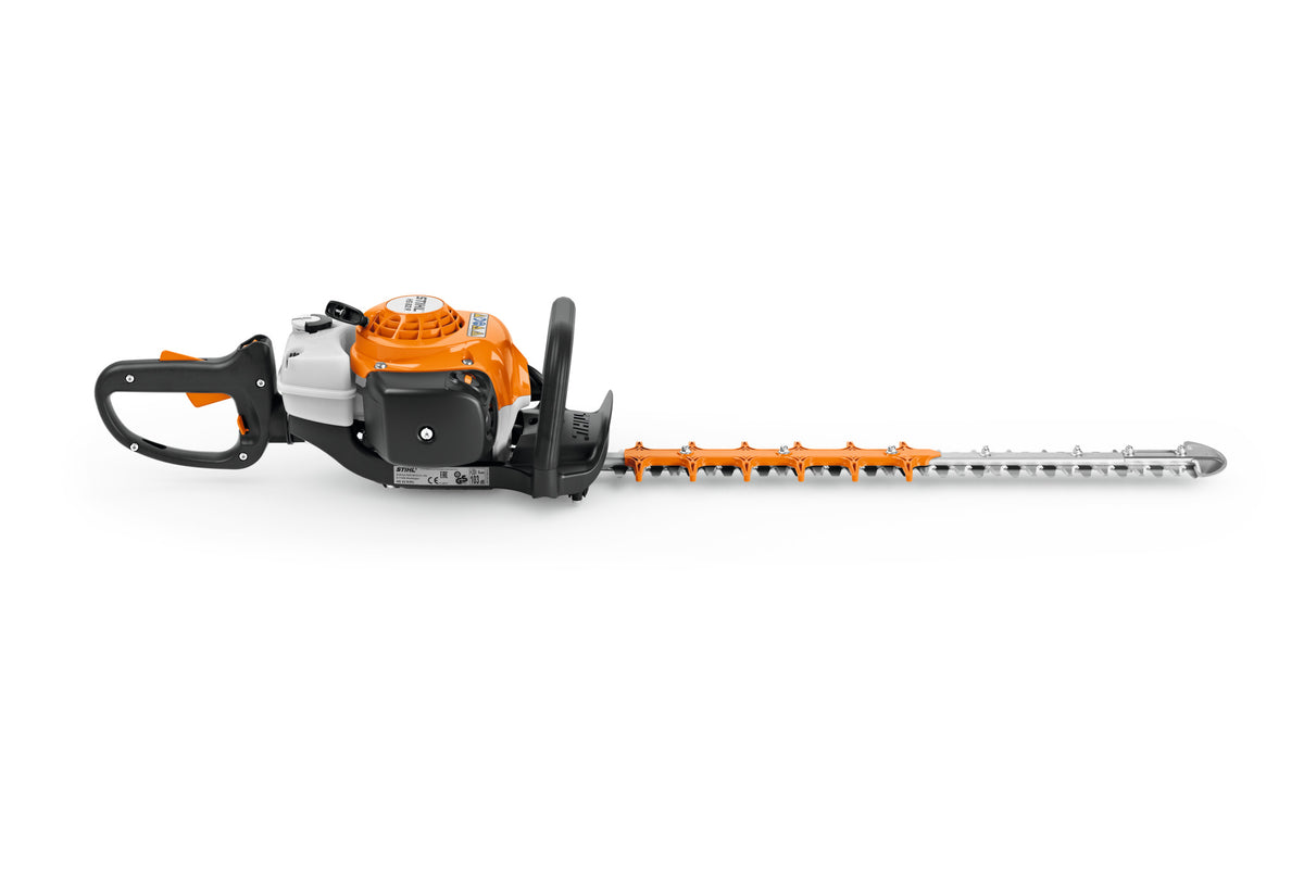 HS 82 R HEDGE TRIMMER